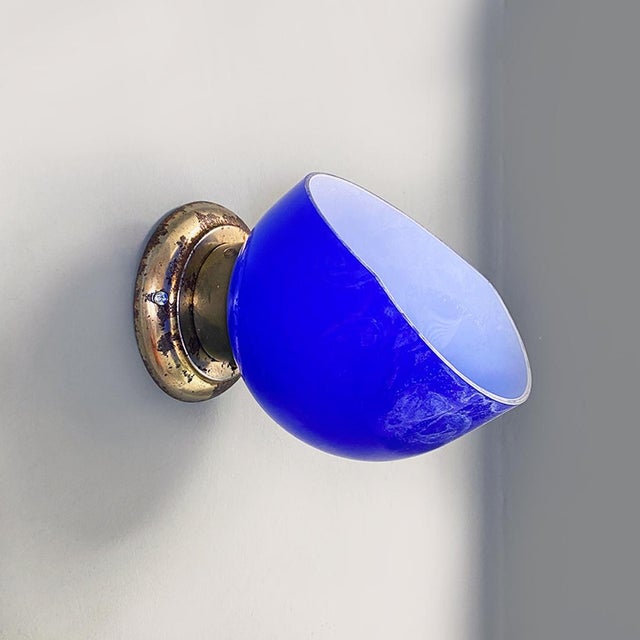 Italian Blue and White Glass & Sheet Metal Wall Light, 1930s, Set of 3 For Sale - Image 6 of 15