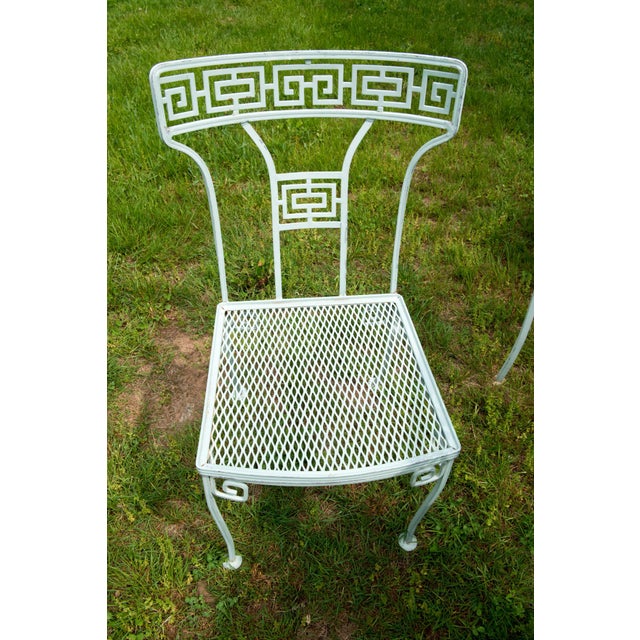 Mediterranean 1940s Salterini Greek Key Wrought Iron Dining Set in Aqua Finish, Attributed, 5 Pieces For Sale - Image 3 of 13
