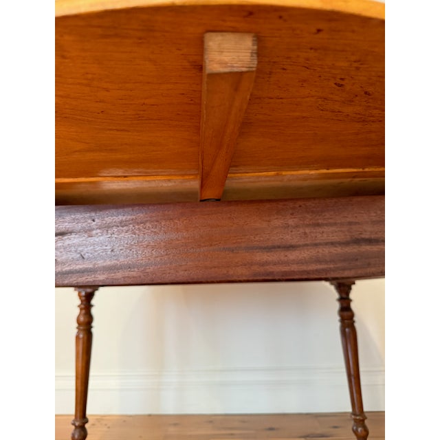 Wood Late 19th Century Small Oval Drop-Leaf Table For Sale - Image 7 of 9