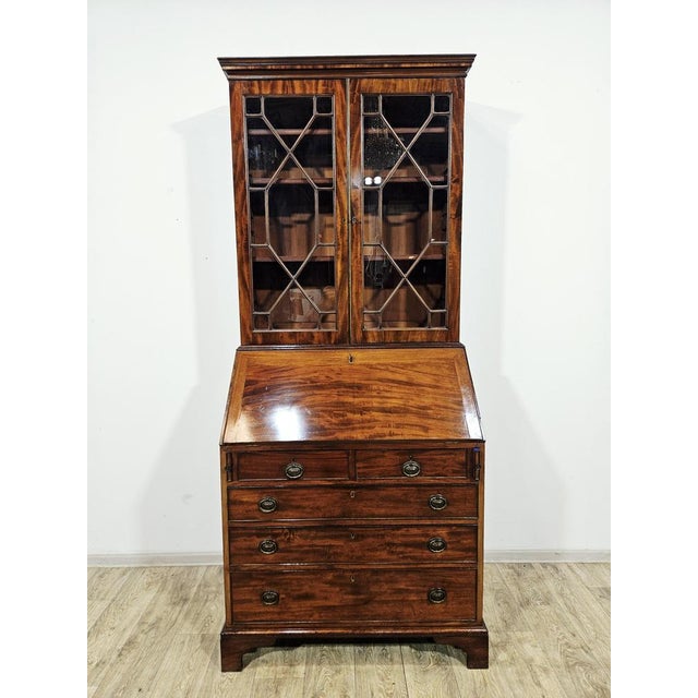 Victorian Mahogany Secretaire with Library For Sale - Image 3 of 18