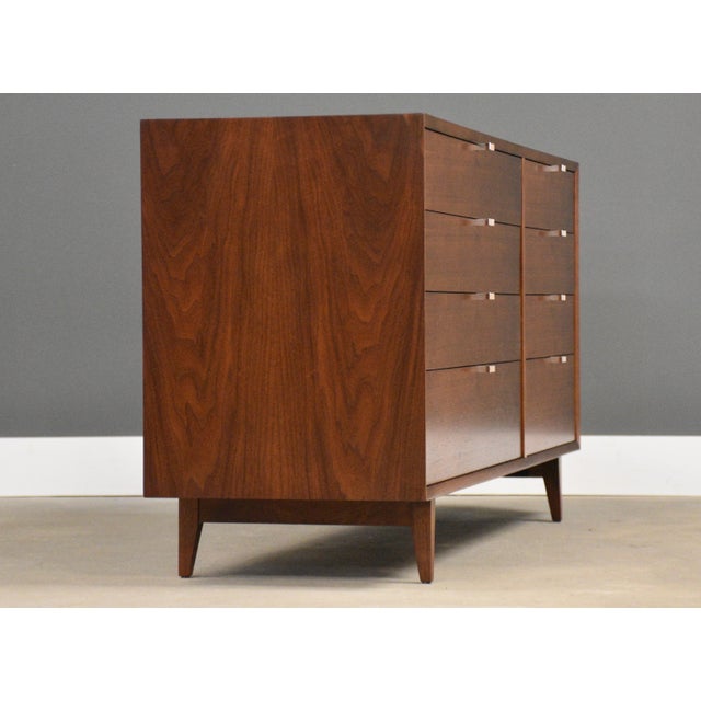 Mid-Century Modern 1950s Refinished George Nelson for Herman Miller Walnut Dresser For Sale - Image 3 of 11