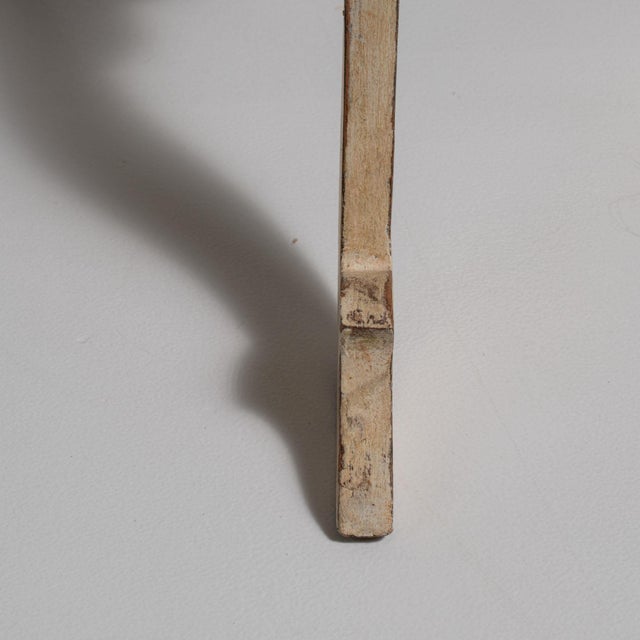 Antique White 1900-1909 France Weathered Whitewash Cerused Oak Tripod Pedestal Table For Sale - Image 8 of 10
