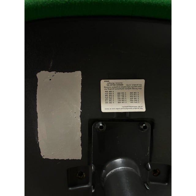 1980s Mid-Century Kelly Green Knoll Office Chairs - Set of 6 For Sale - Image 9 of 11