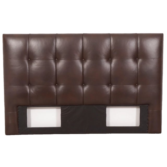 Traditional Hickory Chair by Thomas O'Brien Soho Tufted Coco Leather King Bed For Sale - Image 3 of 6