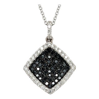 1.27 Carat Black Diamond White Diamond 14 Karat White Gold Chain Necklace For Sale
