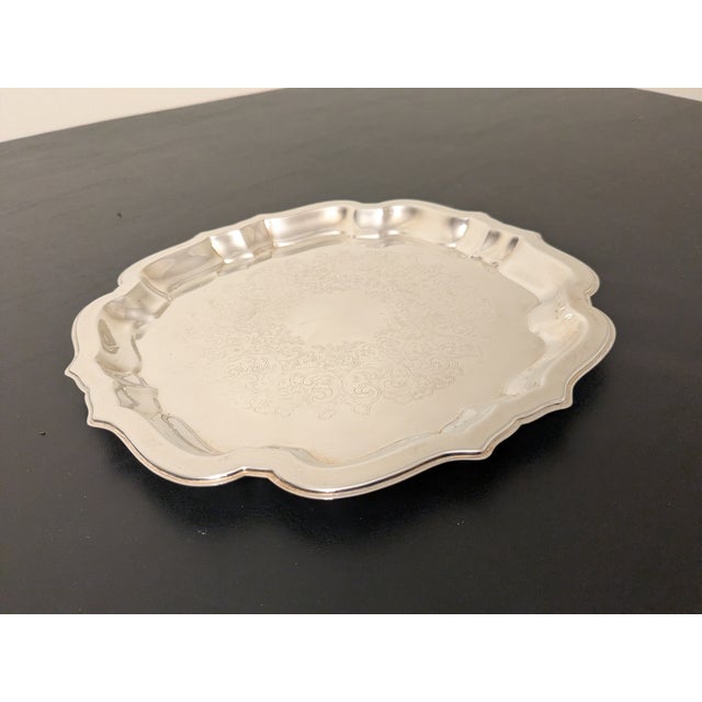 Vintage 1980s Oneida "Chippendale" 10" Chased Silverplate Round Serving Tray W/ Box For Sale - Image 10 of 13