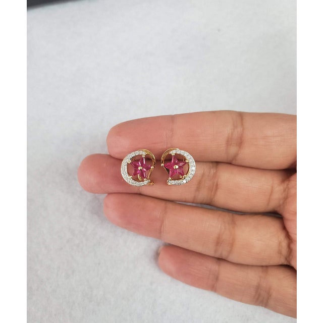 Contemporary Star & Crescent Moon Ruby Diamond Earrings 1.14cttw 14k Yellow Gold, 2 Pieces For Sale - Image 3 of 5