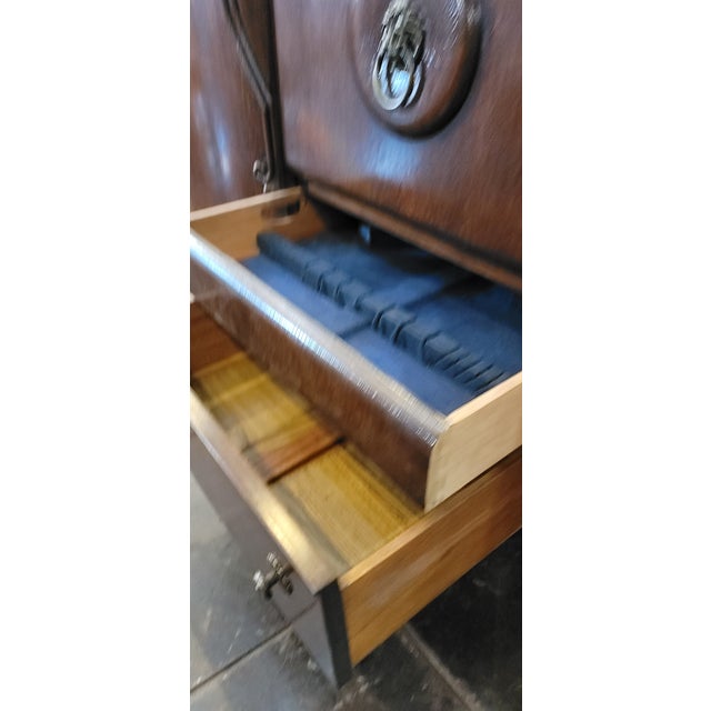 Burnt Umber 1940s Art Deco Cocktail Cabinet Beautility Company Dry Bar For Sale - Image 8 of 14