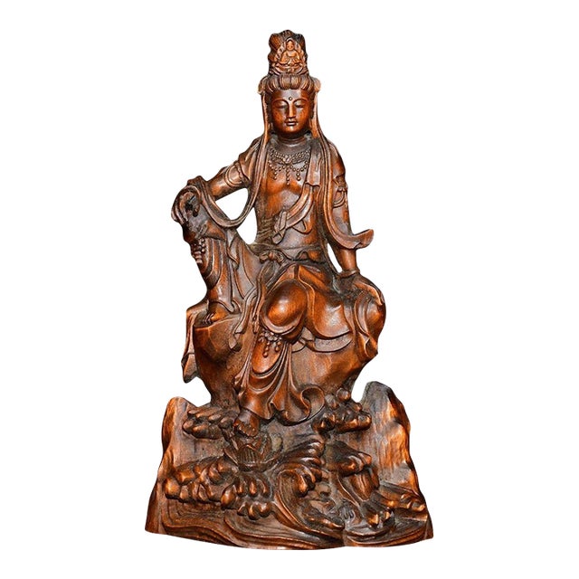Vintage Chinese Boxwood Carving of Guanyin (Water-Moon Avalokiteshvara) For Sale