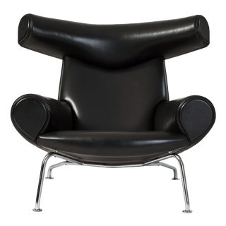 EJ100 Ox Lounge Chair in Black Leather by Hans J. Wegner for Erik Jørgensen, 1980s For Sale