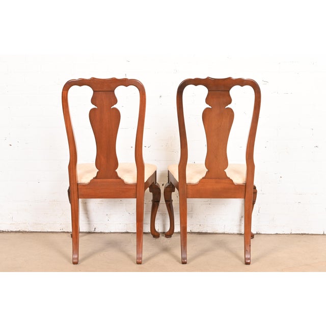 Henkel Harris Style Queen Anne Solid Mahogany Side Chairs or Dining Chairs, Pair For Sale - Image 10 of 11