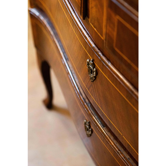Wood Tuscan 1890s Walnut and Mahogany Four-Drawer Commode with Banding Inlay For Sale - Image 7 of 15