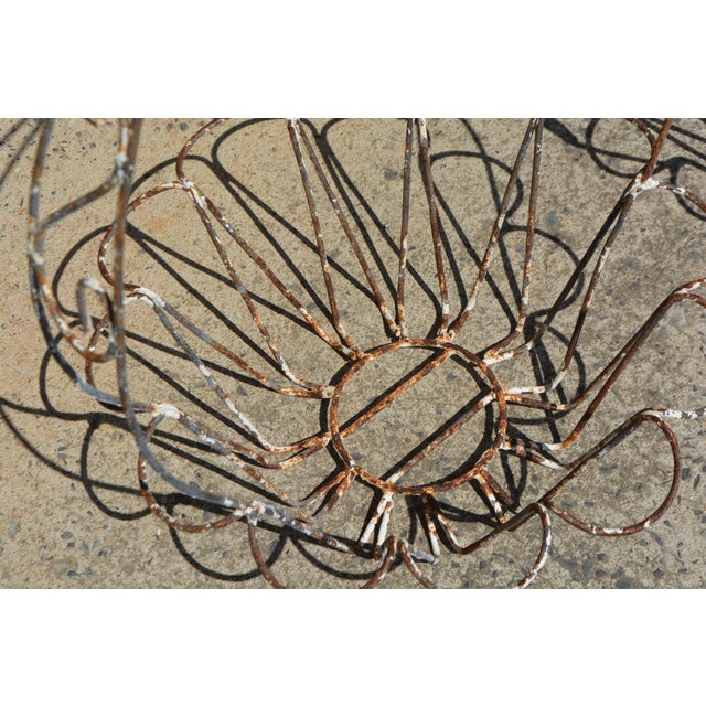 Burnt Umber 1980s Shabby Pair of Round Iron Wire Hanging Planters Baskets W/Chippy White Paint For Sale - Image 8 of 13