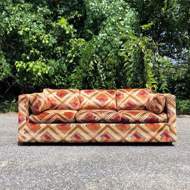 1970s Retro Geometric Patterned Sofa For Sale In Richmond - Image 6 of 6