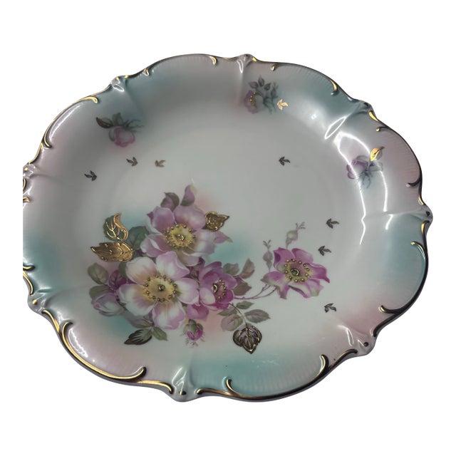 1950s Vintage Hand-Painted Bavaria Floral Plate with Gold Trim For Sale