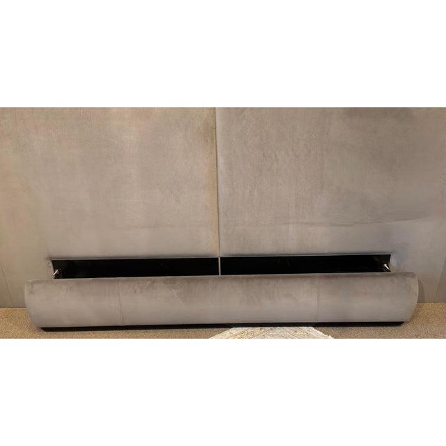 2020s Caracole Modern Taupe Velvet Clio King Bed and Muse Nightstands Set of 3 For Sale - Image 5 of 10