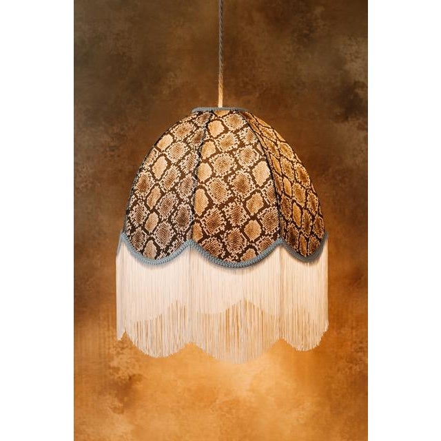 Bianca Lampshade Handmade in England The Bianca Lampshade is refined, elegant and quietly confident. Handmade in England...