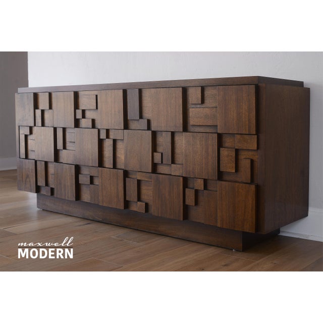 Mid-Century Modern MCM Lane Brutalist Staccato Lowboy Dresser & Mirror Set For Sale - Image 3 of 18