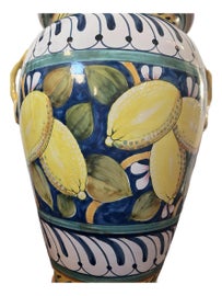 Example of Deruta Organization Accessories