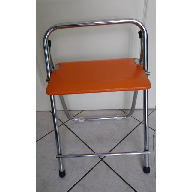 Orange Folding Occasional Stool in Chromed Metal with Orange Imitation Leather Seat, France, 1970s For Sale - Image 8 of 12