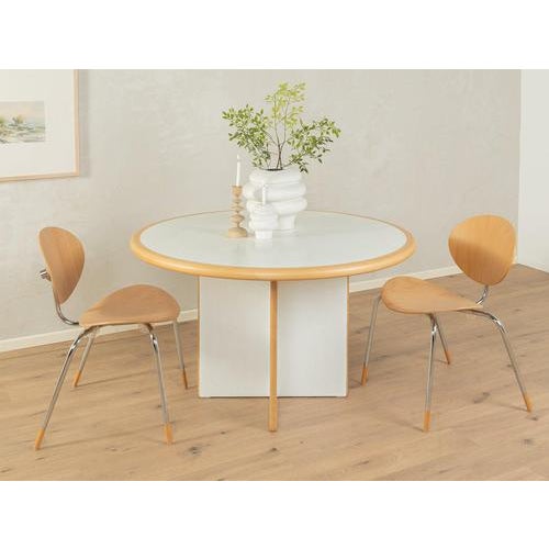 Wonderful dining table Very good workmanshipHigh-quality materialsSolid wood edgesMade in Germany Table Underside: 68.0 cm...
