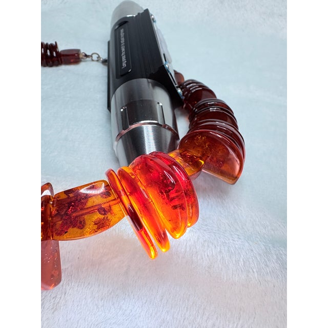 Vintage Baltic Amber Slab Necklace | 53.3g Hand‑Cut Cognac Amber | Sterling Clasp For Sale - Image 16 of 18