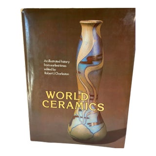 1988 “World Ceramics” 1st English Edition Coffee Table Book For Sale