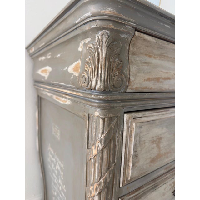 Drexel French Country Style Chest of Drawers, 1990s For Sale In Naples, FL - Image 6 of 15