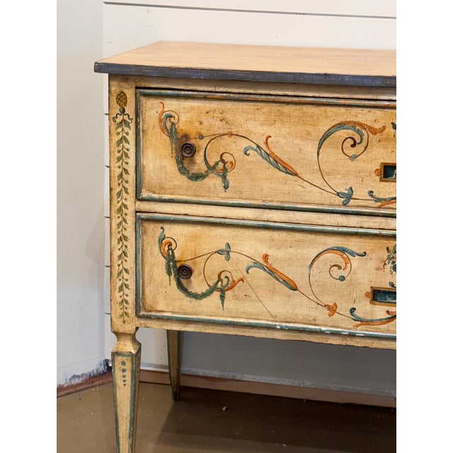 Italian 19th Century Venetian Chest of Drawers For Sale - Image 3 of 18
