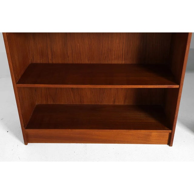 1960s Pair of Danish Modern Teak Bookcases in Style of Sejling For Sale - Image 11 of 16