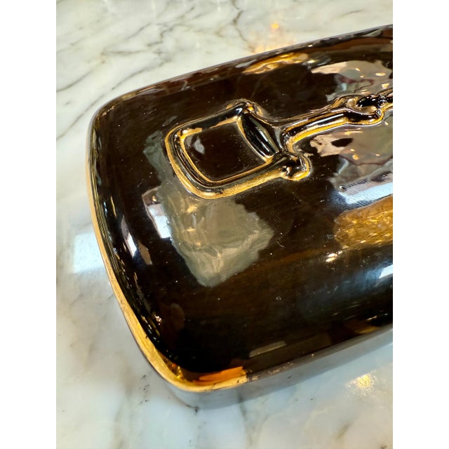 Mid-Century Modern Gucci Ceramic Lidded Box With Gilt, Italy 1980s For Sale - Image 3 of 8