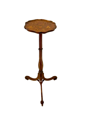 Antique George III Quality Walnut Floral Marquetry Inlaid Table