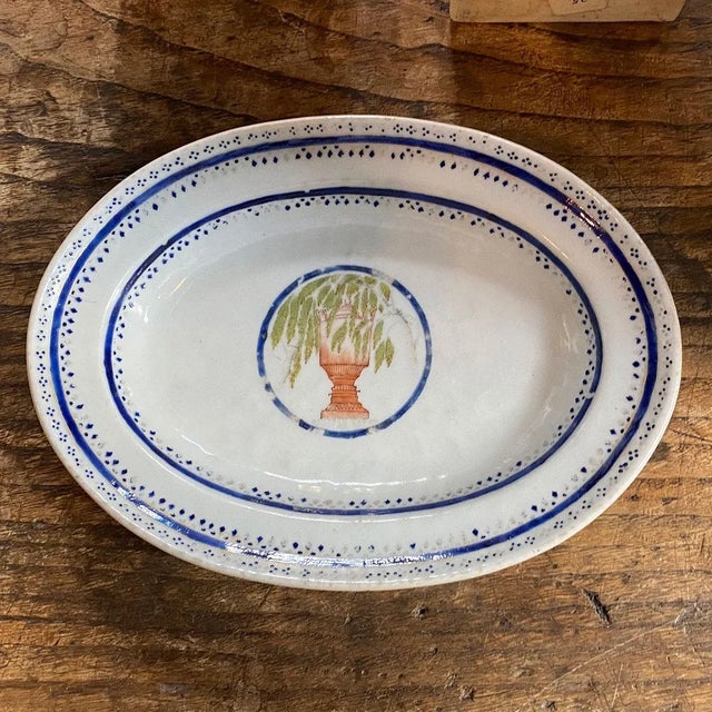 Ceramic 18th/19th Century Chinese Export Qing Porcelain Willow Tree Urn Oval Serving Platter For Sale - Image 7 of 10