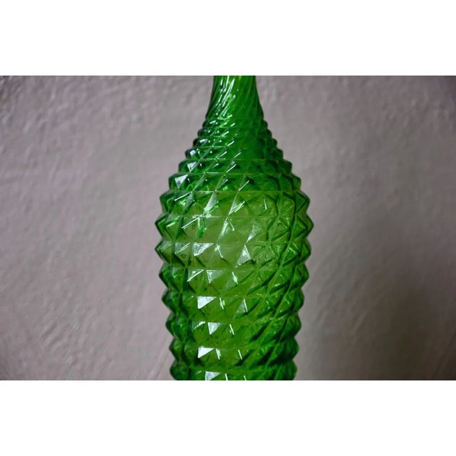 Italian Green Glass Bottle from Empoli, 1960s For Sale - Image 6 of 7