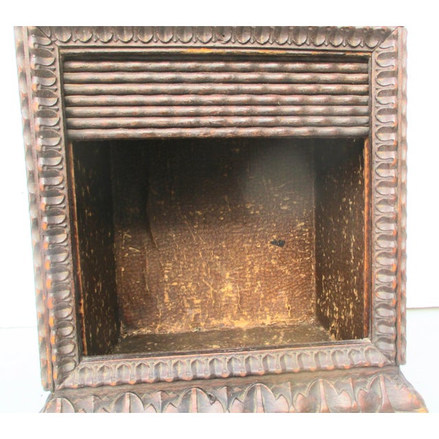 Early 20th Century Early 20th Century Folk Art Wooden Roll-Top Storage Box For Sale - Image 5 of 9