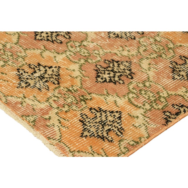 Vintage Zeki Müren Rug in Beige With Colorful Geometric Pattern From Rug & Kilim For Sale In New York - Image 6 of 7