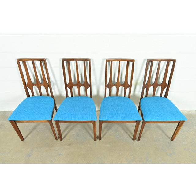 1960s Broyhill Brasilia Mid-Century Modern Sculpted Walnut Dining Chairs, Set of Four For Sale - Image 5 of 11