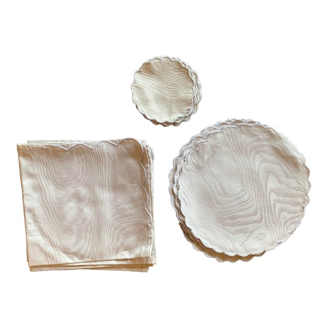 3 Piece Vintage Damask Dinner Placemat Setting, Set of 8- 24 Pieces For Sale