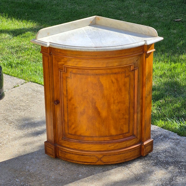 C. 1880 English Marble Top Satinwood Inlaid Corner Bowfront Washstand Cabinet For Sale - Image 10 of 10