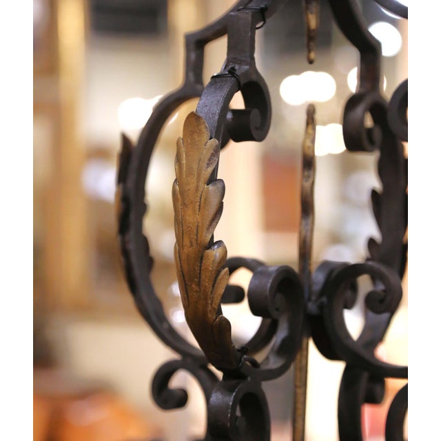 French Early 20th Century French Louis XV Wrought Iron Eight-Light Chandelier For Sale - Image 3 of 10