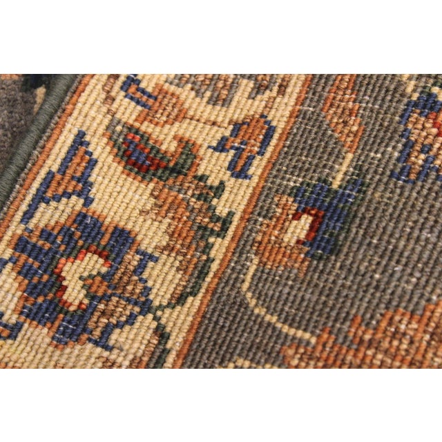 Gray 1990s Classic Ziegler Grey Ivory Hand-Knotted Wool Rug - 2'1'' X 2'11'' For Sale - Image 8 of 8