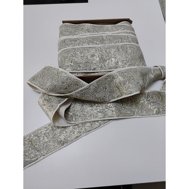 2020s Fabricut S. Harris "Hakari" Trim in "Bone" Colorway- Gold Metallic on Linen For Sale - Image 5 of 14