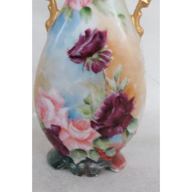 Mid 20th Century Porcelain Blue Orange Hand Painted Floral Footed Gold Double Handle Vase For Sale - Image 5 of 12