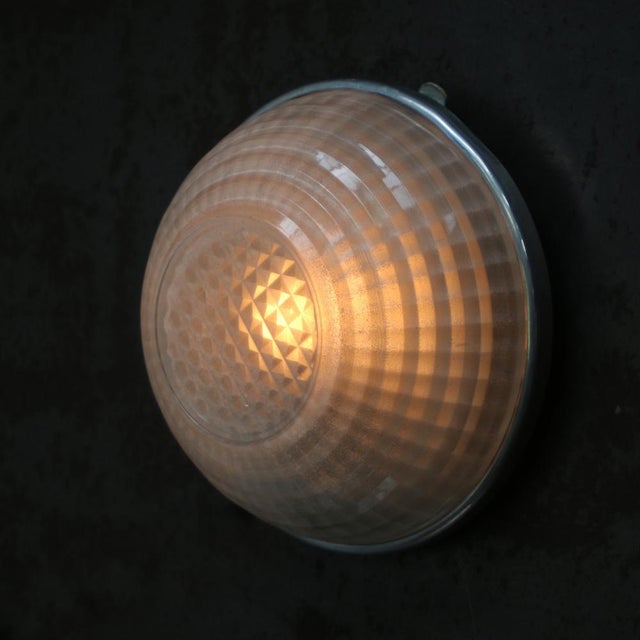 1950s Vintage Aluminium and Clear Cut Glass Flush Mount from Holophane, France, 1950s For Sale - Image 5 of 9