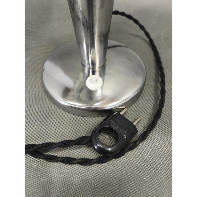 Silver Bauhaus Chrome Table Lamp with Adjustable Shade, 1930s For Sale - Image 8 of 10