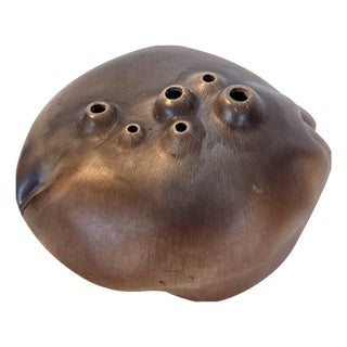 Brown Lacquered Ceramic Tulip Vase / Centerpiece attributed to Giacomo Onestini, 1970s For Sale