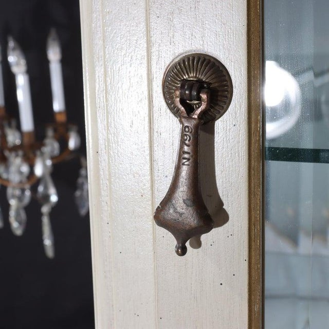 White Vintage French Louis XVI Vitrine With 2-Drawers & Gilt Trim C1950 For Sale - Image 8 of 12