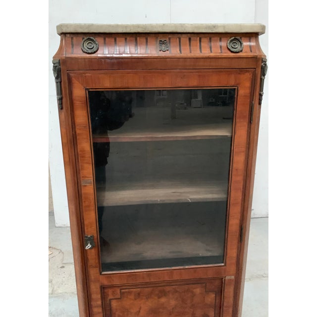 Louis XVI Style One-Door Display Cabinet For Sale - Image 6 of 14