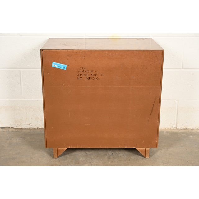 Drexel Heritage Mid-Century Modern Hollywood Regency Campaign Walnut Nightstand, 1970s For Sale - Image 14 of 17