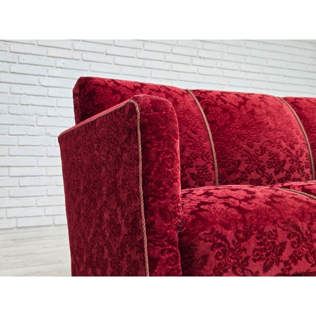 Danish Three-Seater Sofa in Furniture Velour and Oak Wood, 1950s For Sale - Image 11 of 18